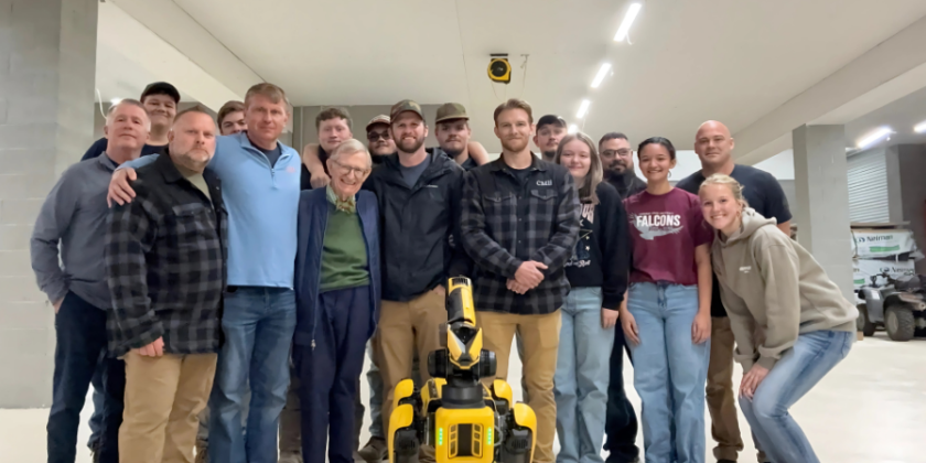 President Gee Visits Fort Andrew